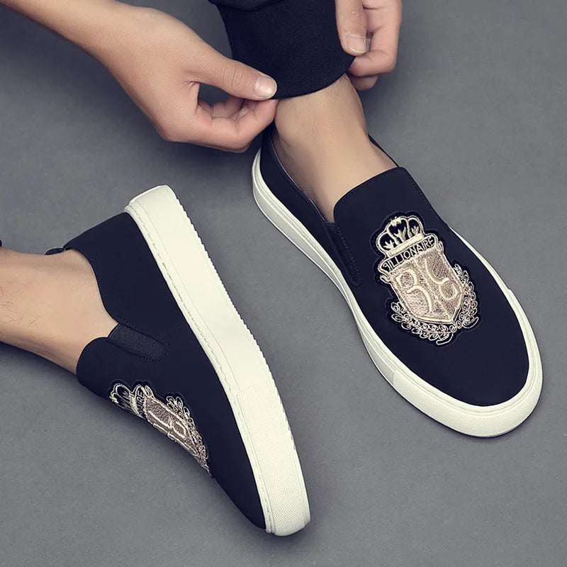 2026 Autumn New Man Leather Casual Shoes Man Fashion Slip-On Man Luxury Embroidery Suede Leather Shoes Trend Loafers