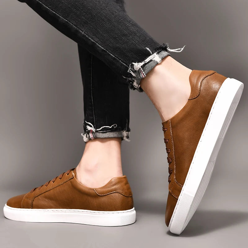 Men Shoes Genuine Leather Casual Shoes Fashion Sneakers British Style Cow Leather Men Shoes New Men Sneakers