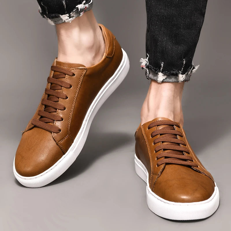 Men Shoes Genuine Leather Casual Shoes Fashion Sneakers British Style Cow Leather Men Shoes New Men Sneakers
