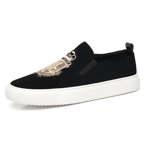 2026 Autumn New Man Leather Casual Shoes Man Fashion Slip-On Man Luxury Embroidery Suede Leather Shoes Trend Loafers
